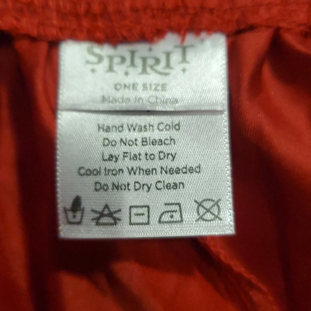 Men's Red Satin Hooded Costume Cape One Size - Picture 3 of 4